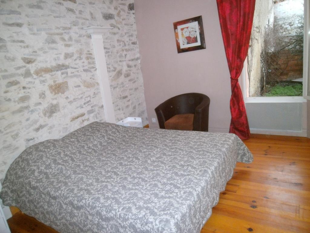 Chambres Cathares Servies-en-Val Rum bild